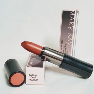 Mary Kay Creme Lipstick Toffee Caramel